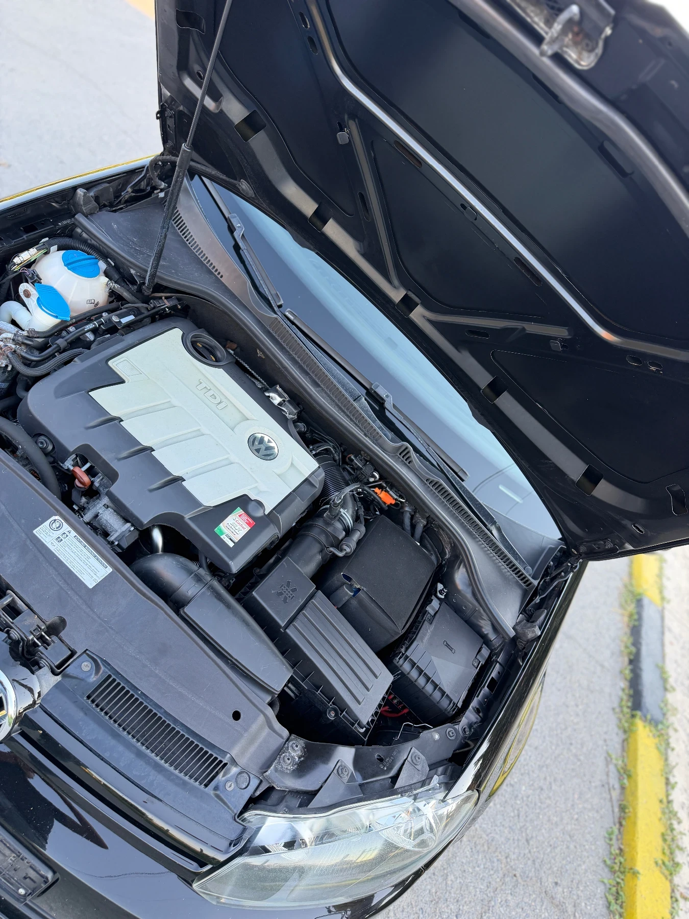 VW Golf 2.0 TDI, снимка 12 - Автомобили и джипове - 55055765