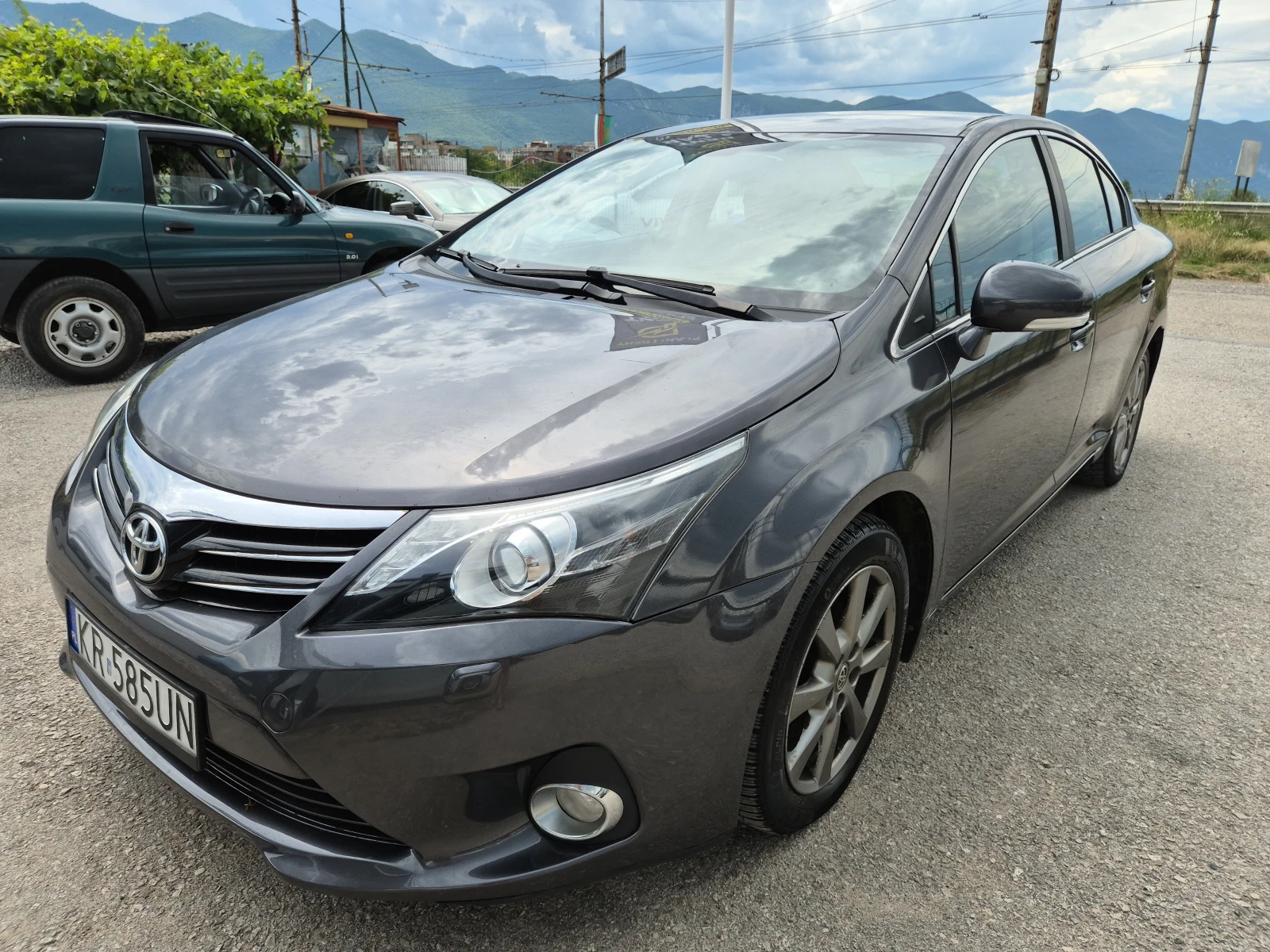 Toyota Avensis 2.2 150к 6ск.седан