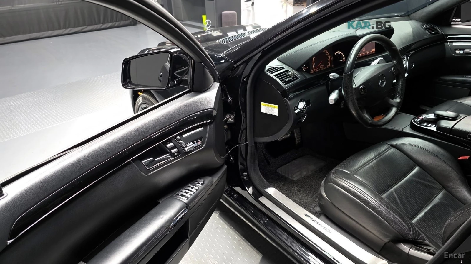 Mercedes-Benz S 63 LONG* AMG* КОЖА* ПОДГРЕВ* ОБДУХВ* ПАНО* МОНИТОРИ* , снимка 10 - Автомобили и джипове - 55235487