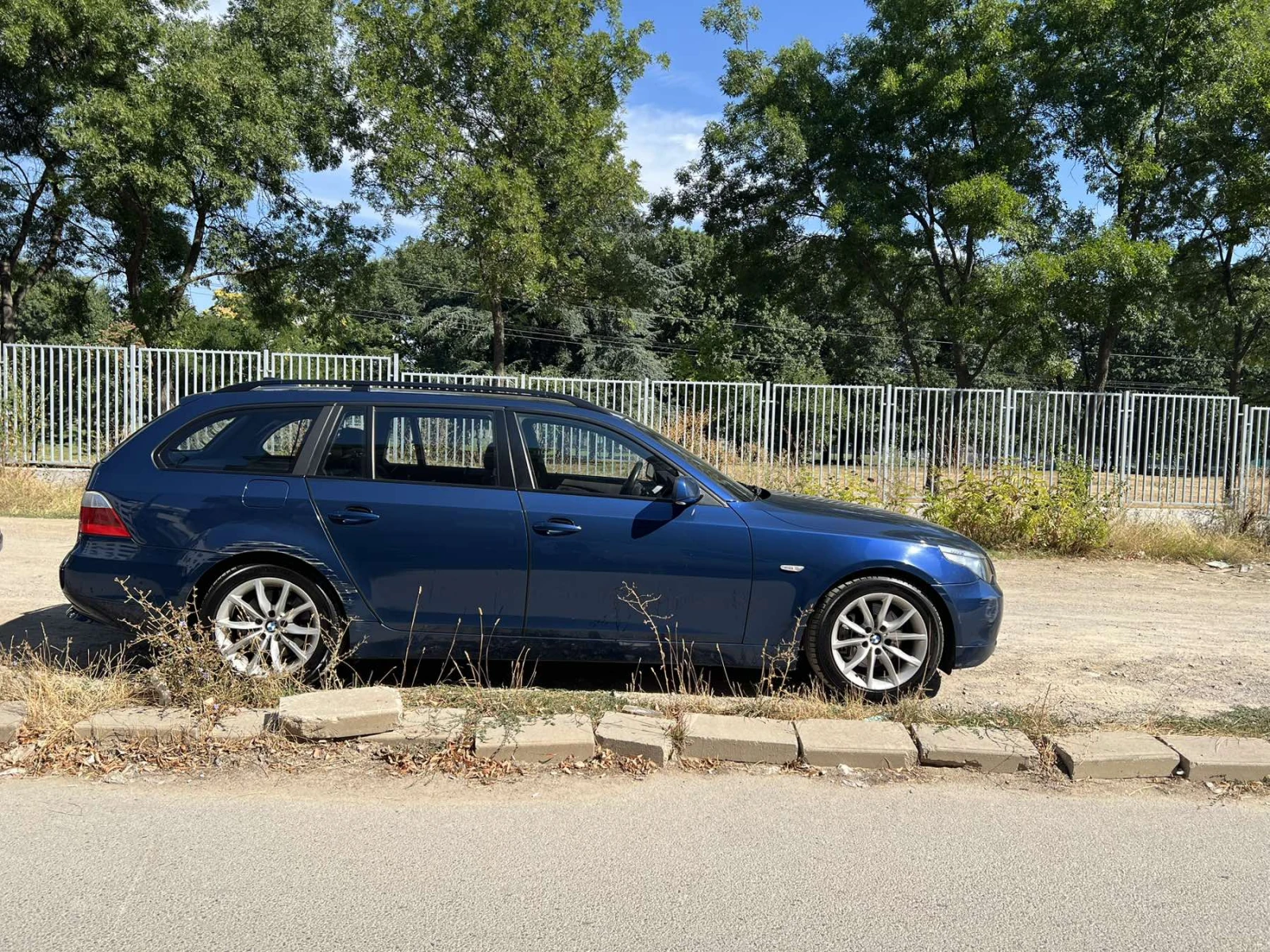 BMW 530, снимка 4 - Автомобили и джипове - 55942640