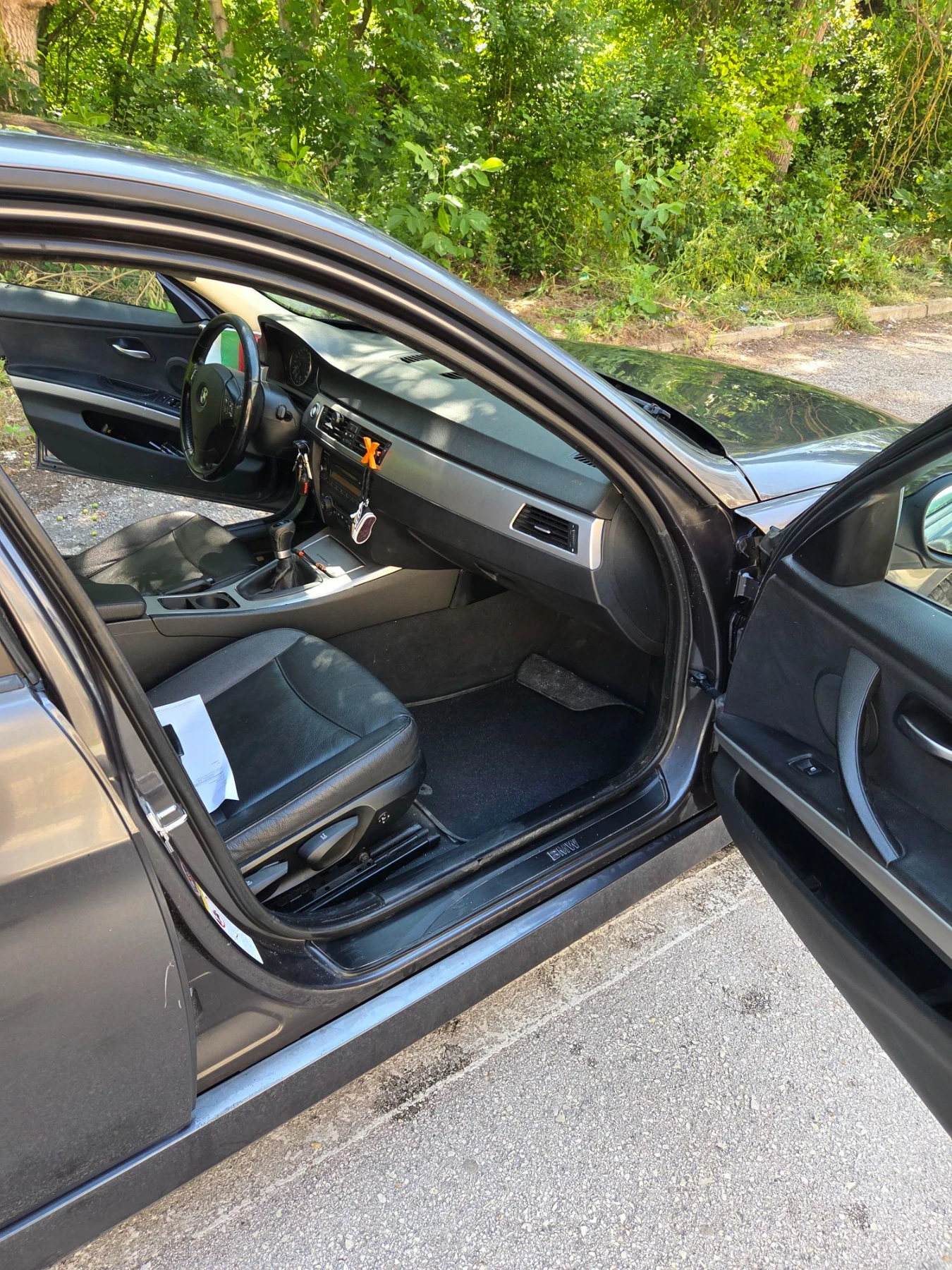 BMW 320, снимка 5 - Автомобили и джипове - 56583638