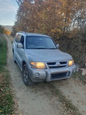 Mitsubishi Pajero Паджеро 3.5 бензин 204к.с., снимка 1