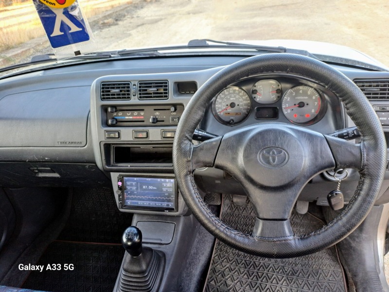 Toyota Rav4 2.0 16V, снимка 9 - Автомобили и джипове - 45185301