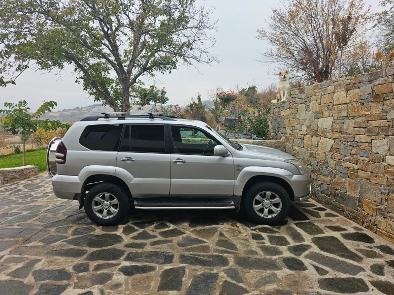 Toyota Land cruiser, снимка 3 - Автомобили и джипове - 48205540