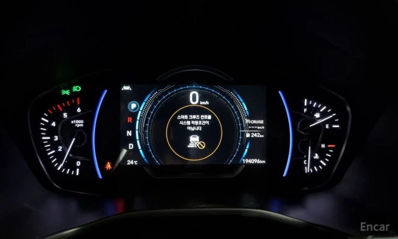 Hyundai Santa fe, снимка 8 - Автомобили и джипове - 52683771