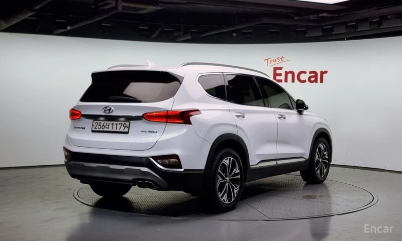 Hyundai Santa fe, снимка 2 - Автомобили и джипове - 52683771