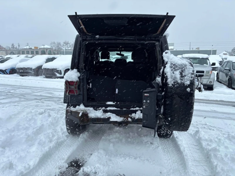 Jeep Wrangler * Rubicon * CARFAX * БЕЗ ПЪРВОНАЧАЛНА ВНОСКА, снимка 14 - Автомобили и джипове - 53075990