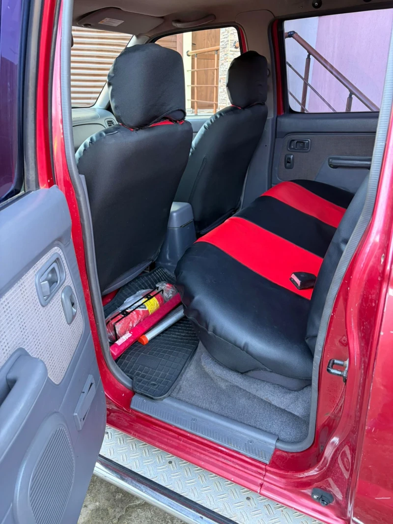 Nissan Navara King Cap , снимка 13 - Автомобили и джипове - 53262981