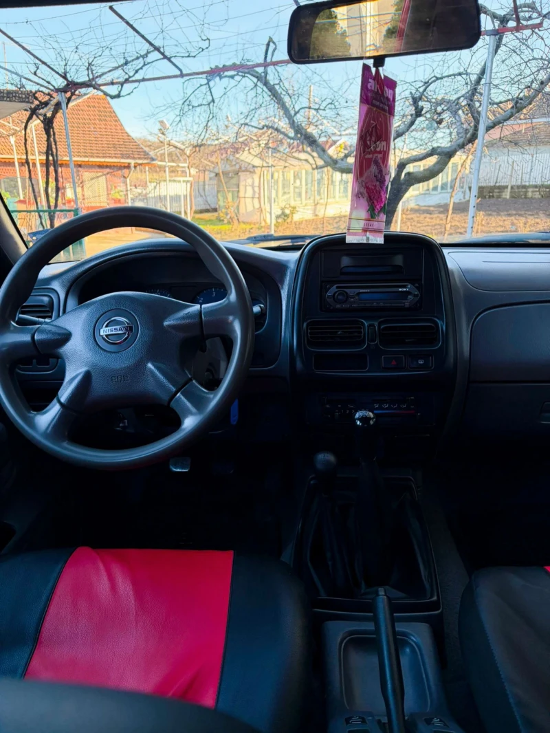 Nissan Navara King Cap , снимка 12 - Автомобили и джипове - 53262981