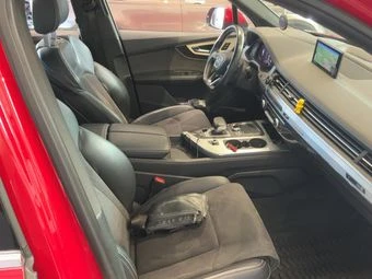 Audi SQ7 Audi SQ7 4.0 V8 TDI quattro* АВТОФИНАНСИРАНЕ*  - изображение 10