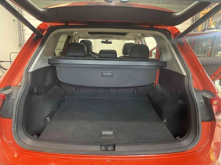 VW Tiguan Comfortline 4MOTION, снимка 6 - Автомобили и джипове - 53914097