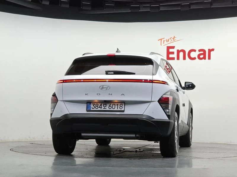 Hyundai Kona 1.6 Automatic, снимка 4 - Автомобили и джипове - 55769380