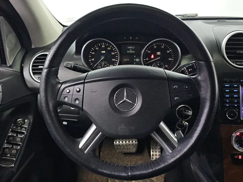 Mercedes-Benz ML Ml350, снимка 15 - Автомобили и джипове - 56620597