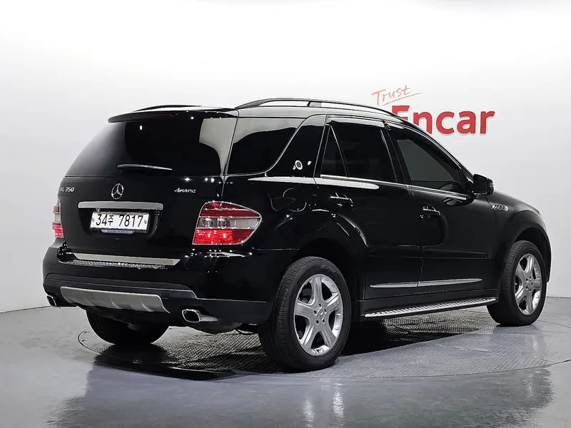 Mercedes-Benz ML Ml350, снимка 2 - Автомобили и джипове - 56620597