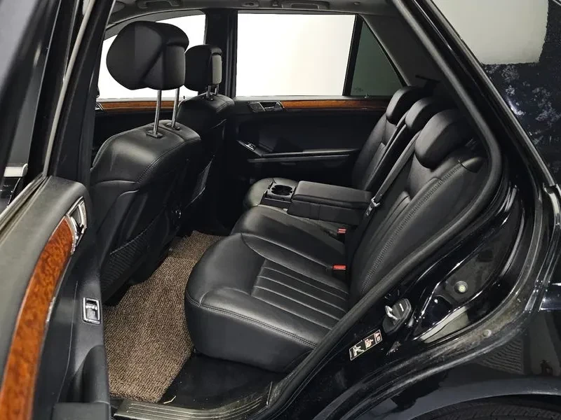 Mercedes-Benz ML Ml350, снимка 11 - Автомобили и джипове - 56620597