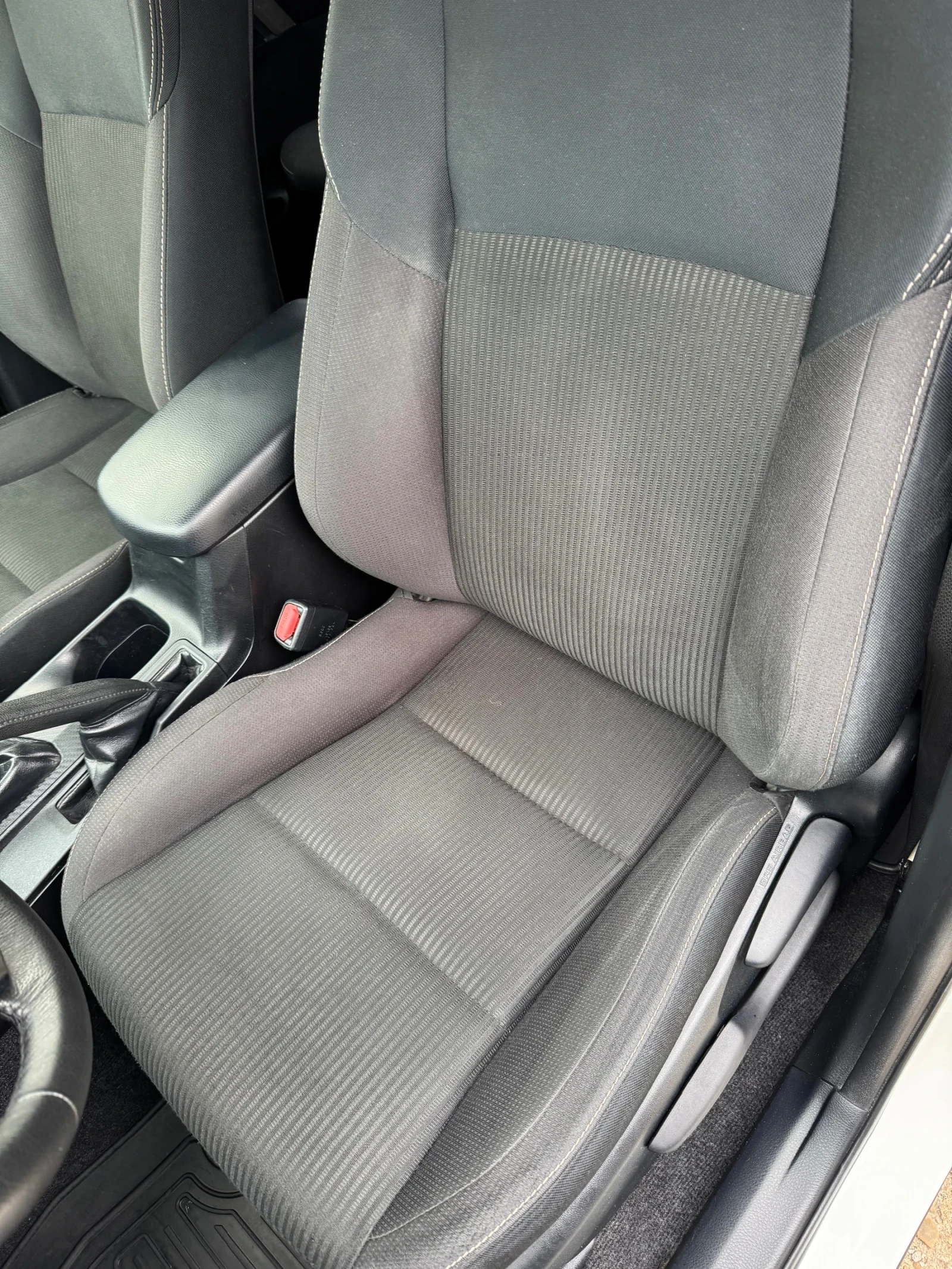 Toyota Rav4 2.0D 124кс - изображение 10