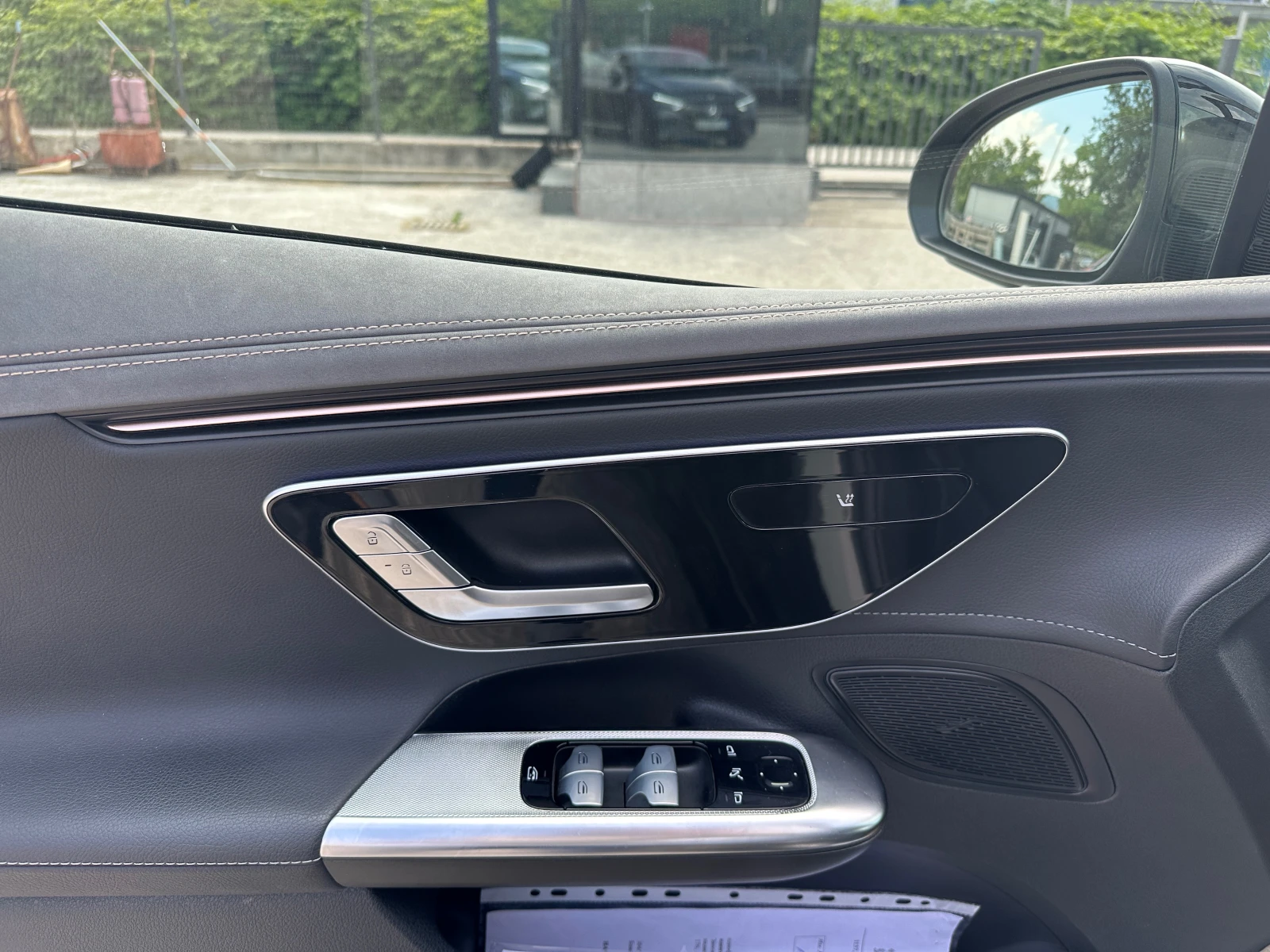Mercedes-Benz EQE 300 AMG DIGITAL - изображение 9