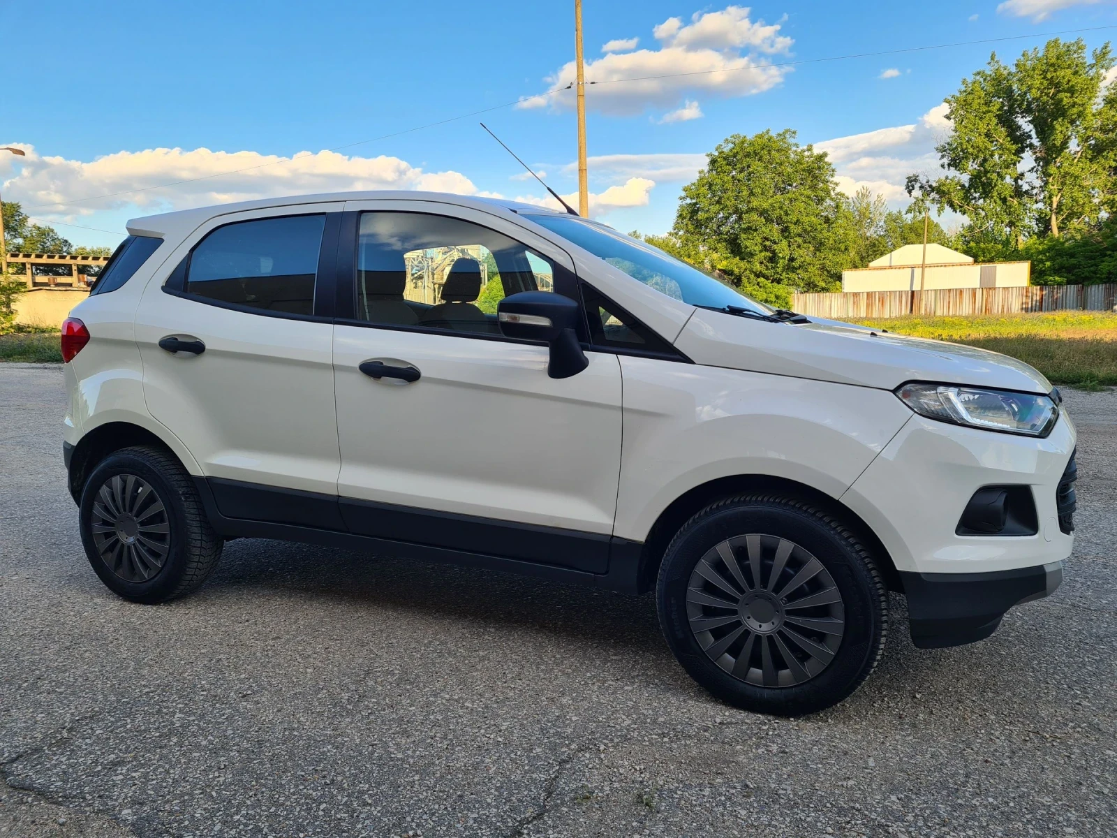 Ford EcoSport 1.5i/става на газ/автоматик  - изображение 4
