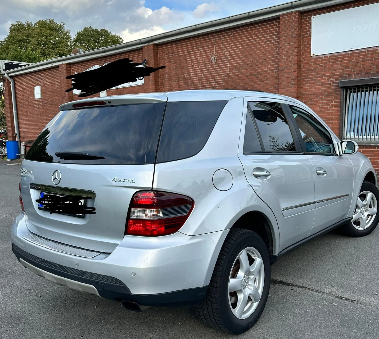 Mercedes-Benz ML 320  - изображение 9