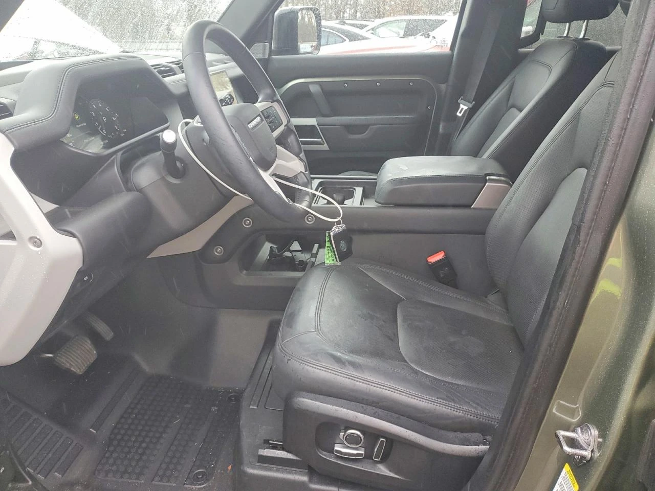 Land Rover Defender 3.0l 130 S - изображение 7