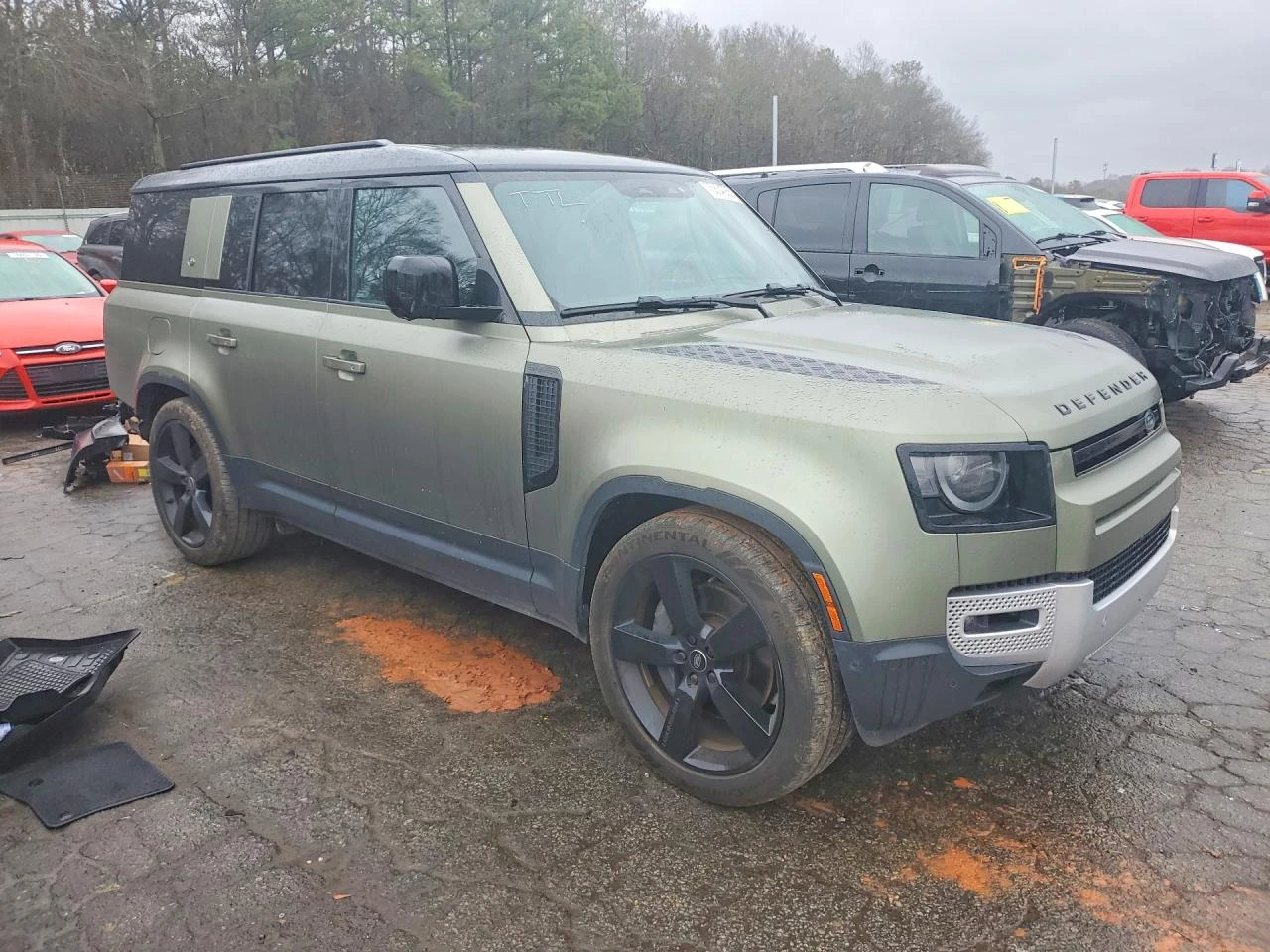 Land Rover Defender 3.0l 130 S - изображение 4