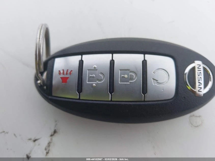 Nissan Pathfinder 3.5l Sv, снимка 11 - Автомобили и джипове - 54154215