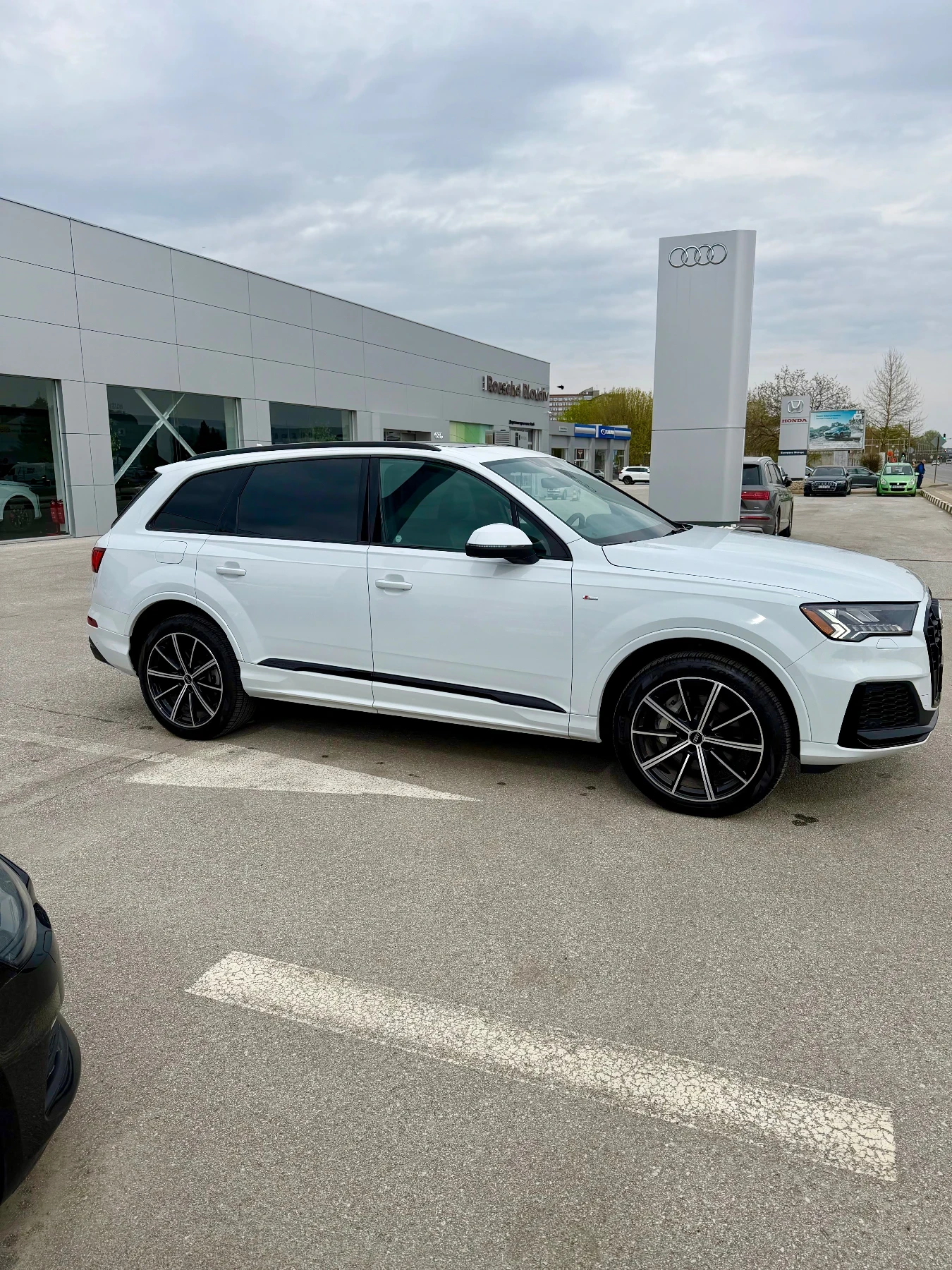 Audi Q7 55 TFSI S-line Quatro 6+ 1� | Mobile.bg � ����������� 4