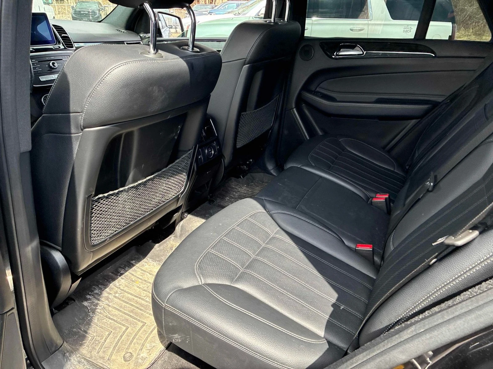 Mercedes-Benz GLE 350 АвтоКредит* (ЦЕНА ДО БГ), снимка 13 - Автомобили и джипове - 54217759