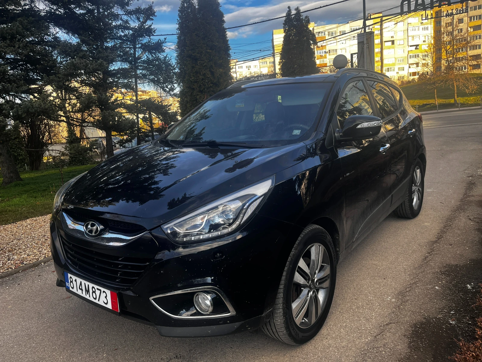 Hyundai IX35 CRDI, снимка 3 - Автомобили и джипове - 54694992