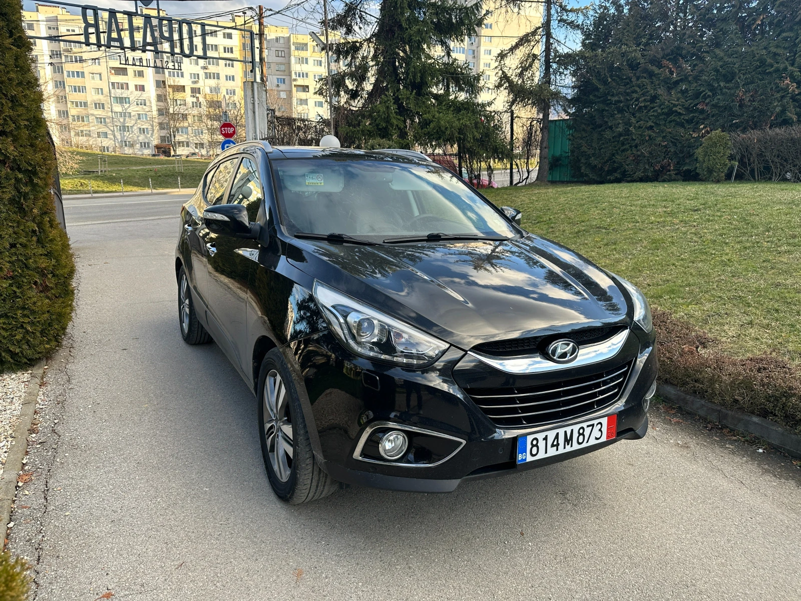 Hyundai IX35 CRDI, снимка 2 - Автомобили и джипове - 54694992