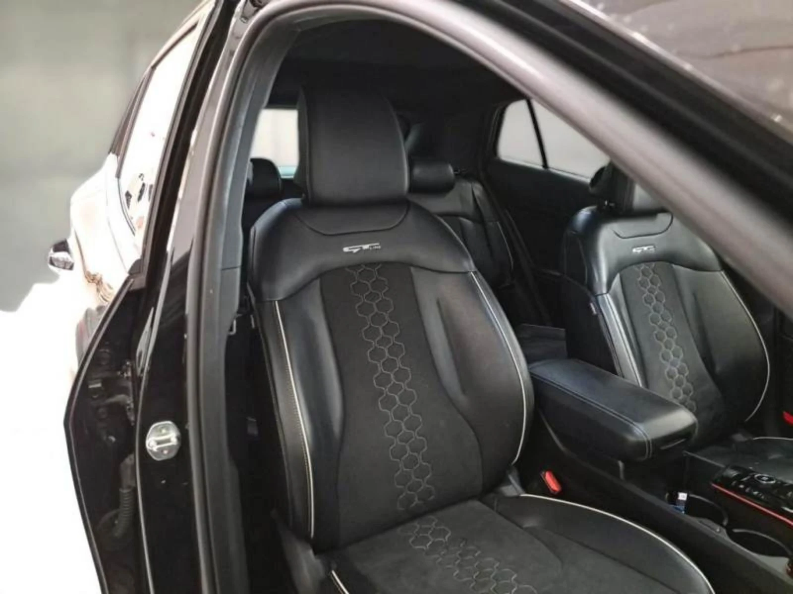 Kia Sportage Gt Line 230hp HEV, снимка 9 - Автомобили и джипове - 54772087