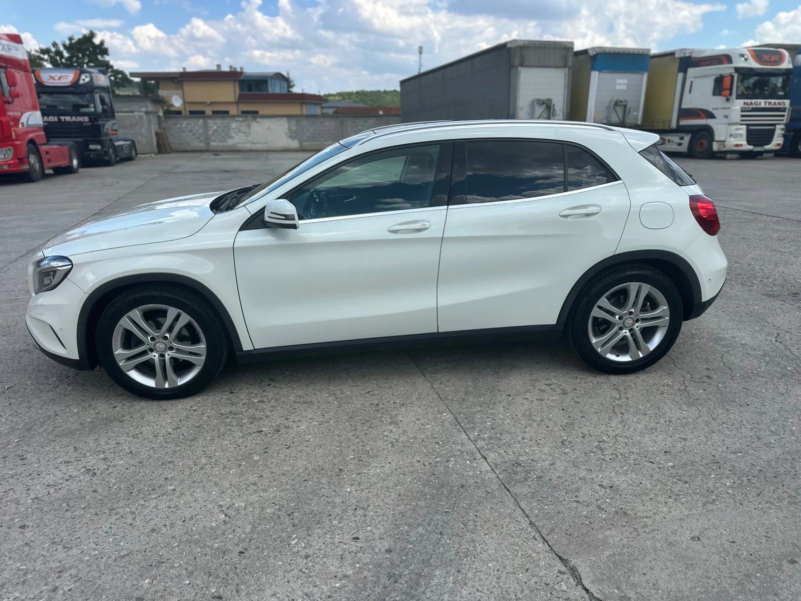 Mercedes-Benz GLA 220, снимка 2 - Автомобили и джипове - 55275378
