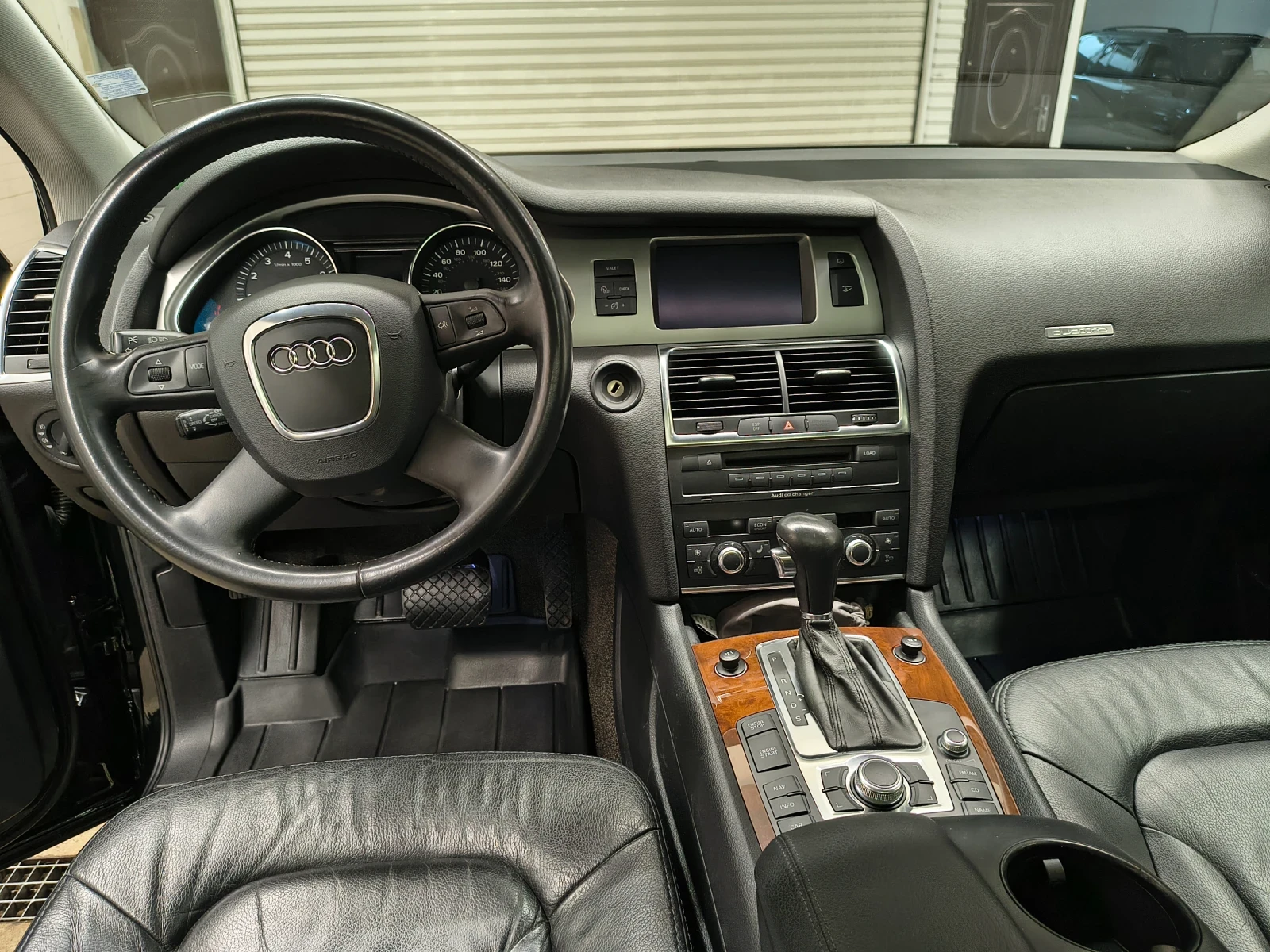 Audi Q7, снимка 11 - Автомобили и джипове - 55931917