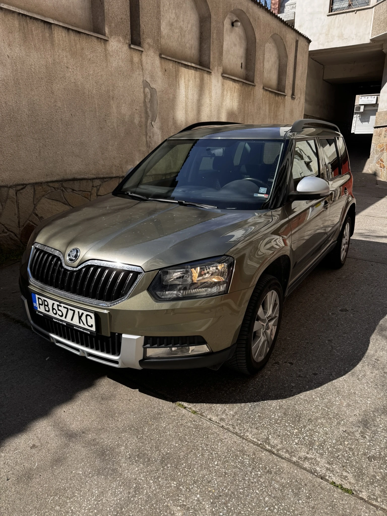 Skoda Yeti Style, снимка 3 - Автомобили и джипове - 55770757