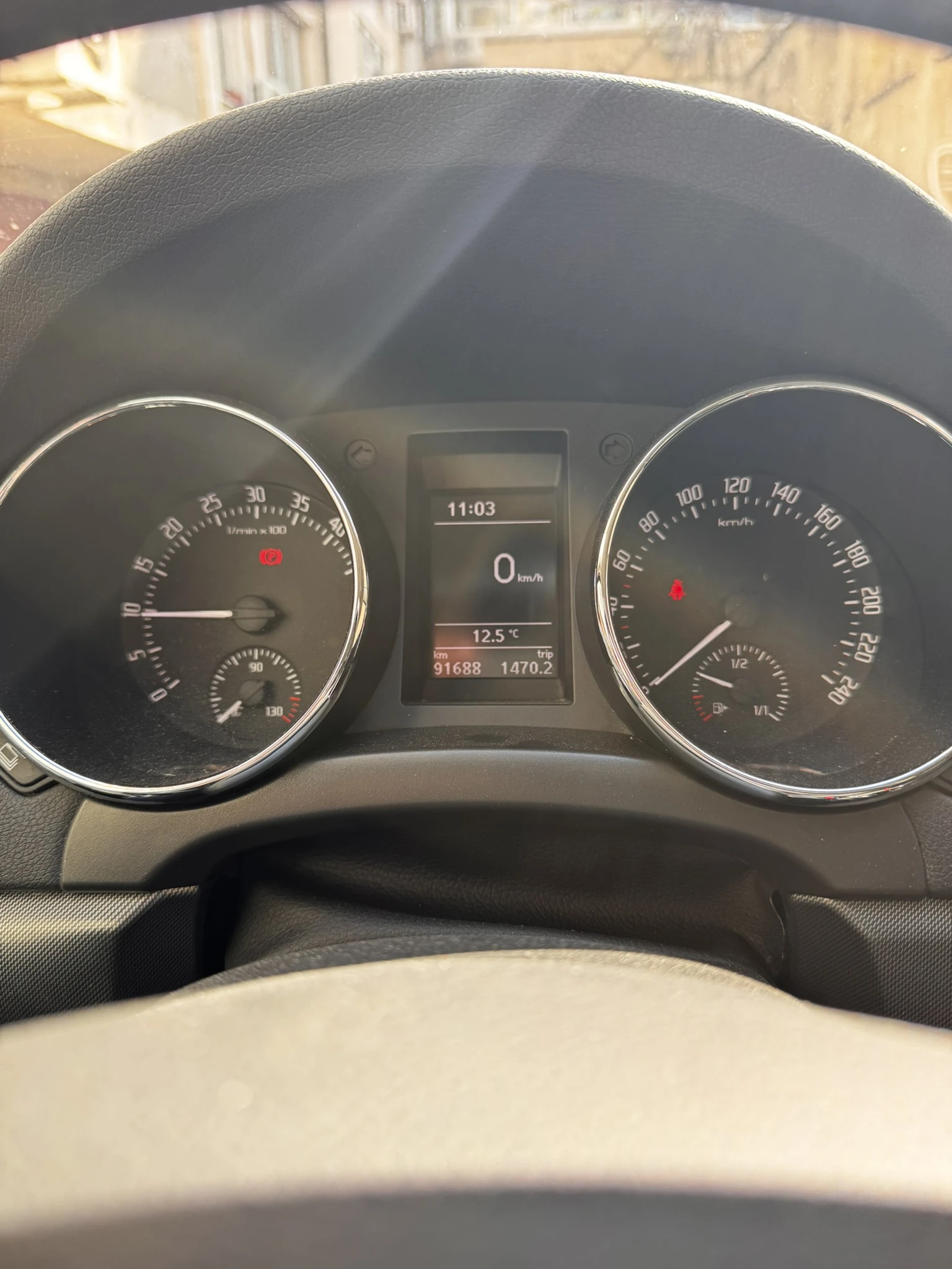 Skoda Yeti Style, снимка 2 - Автомобили и джипове - 55770757