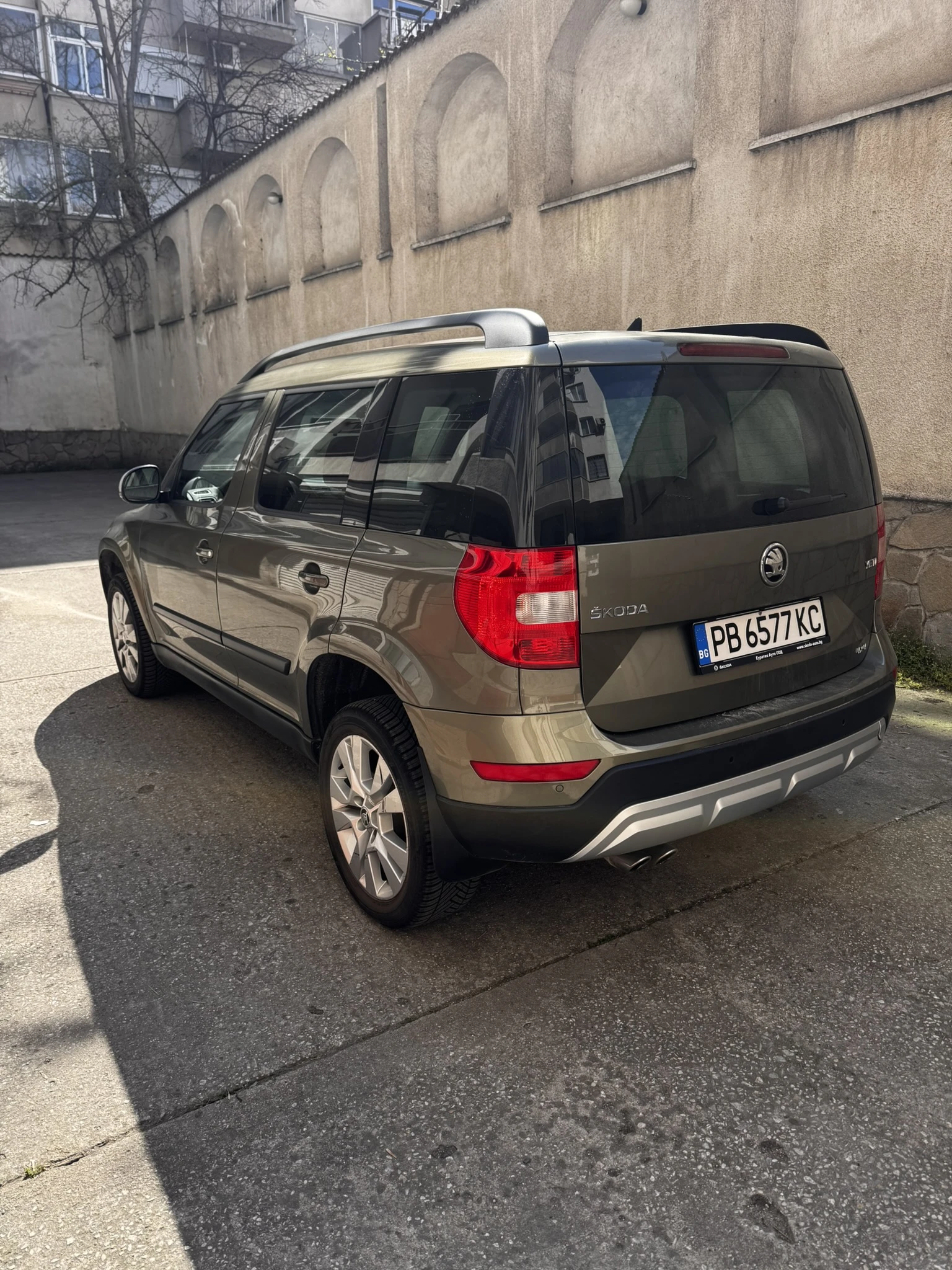 Skoda Yeti Style, снимка 6 - Автомобили и джипове - 55770757