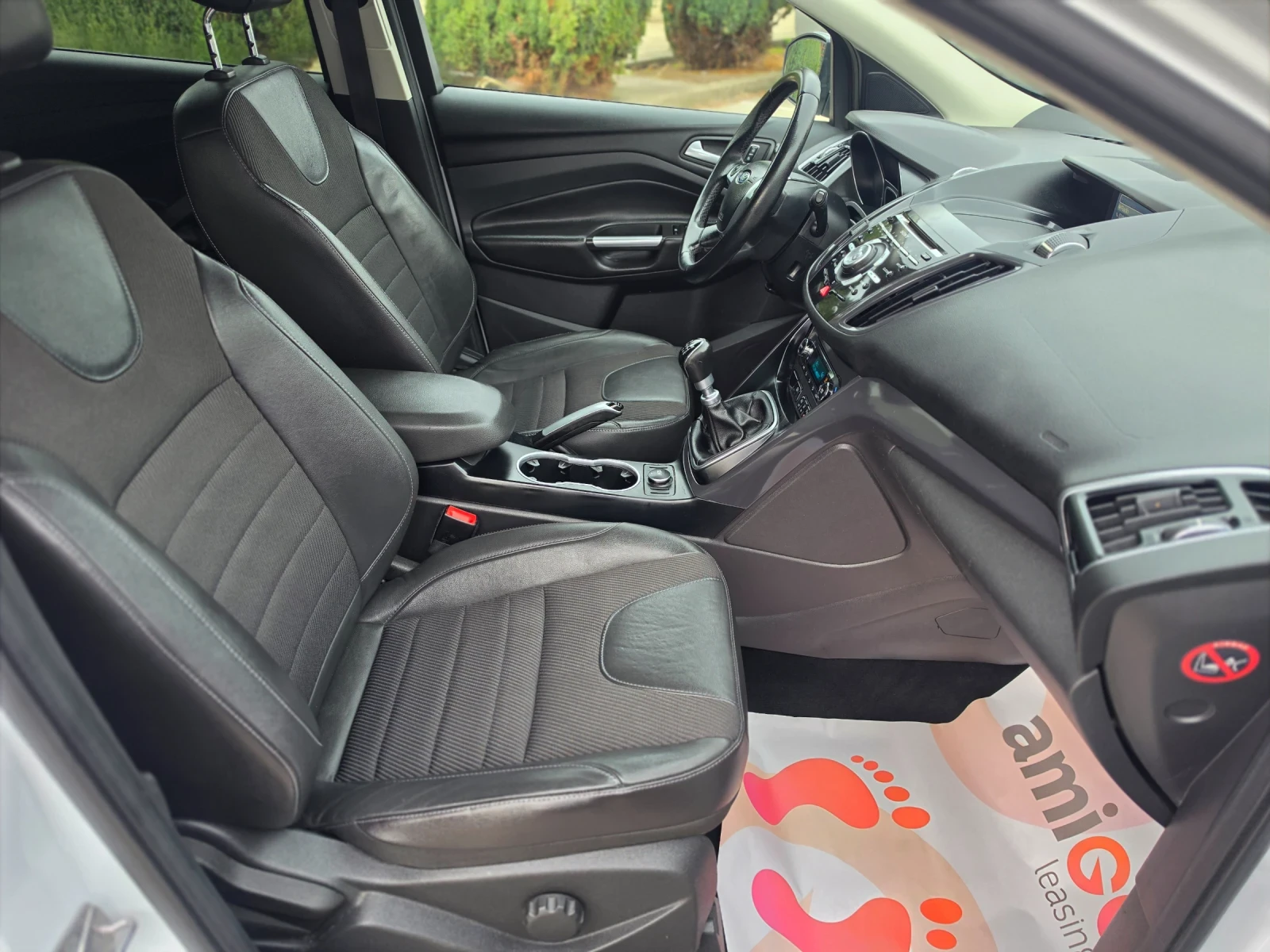 Ford Kuga 2.0HDI * EURO6 * КЛИМАТРОНИК * КАМЕРА * ЛИЗИНГ, снимка 12 - Автомобили и джипове - 56274684