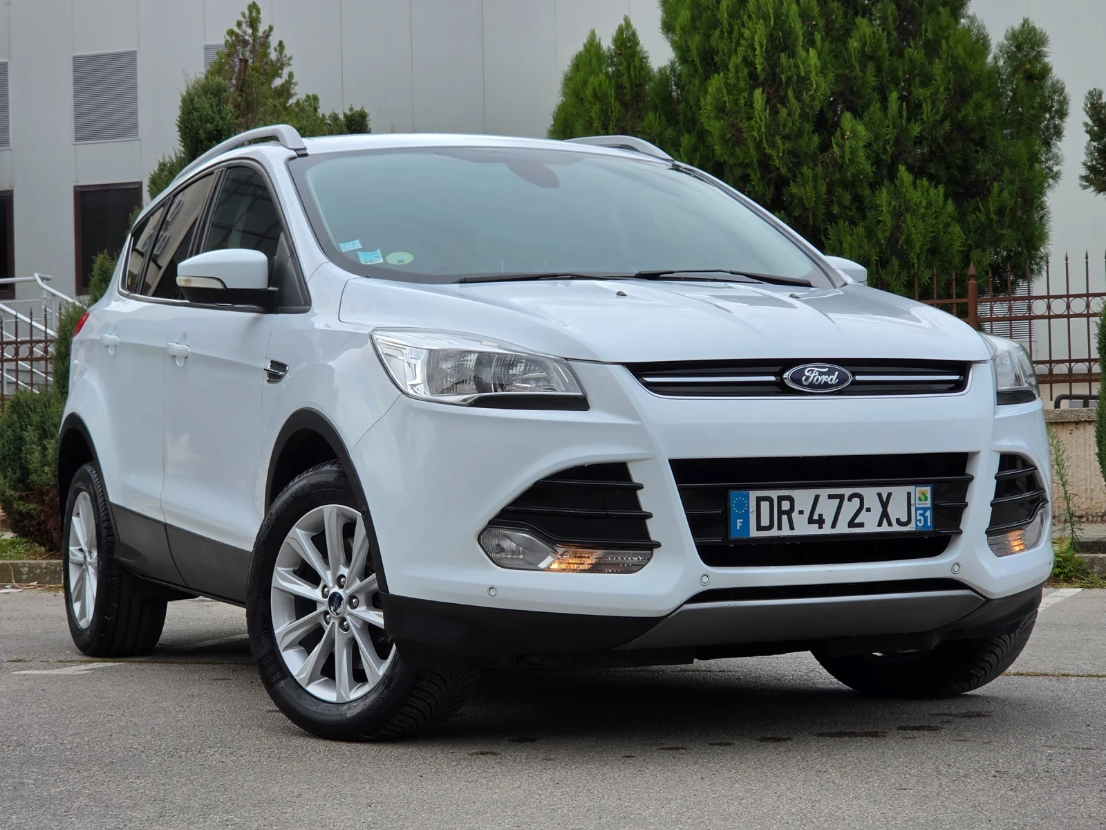 Ford Kuga 2.0HDI * EURO6 * КЛИМАТРОНИК * КАМЕРА * ЛИЗИНГ, снимка 6 - Автомобили и джипове - 56274684