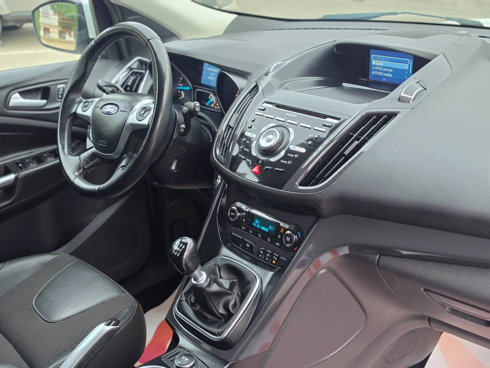 Ford Kuga 2.0HDI * EURO6 * КЛИМАТРОНИК * КАМЕРА * ЛИЗИНГ, снимка 10 - Автомобили и джипове - 56274684