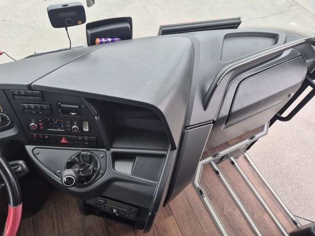 Mercedes-Benz Tourismo 15 RHD, снимка 2 - Бусове и автобуси - 55686290