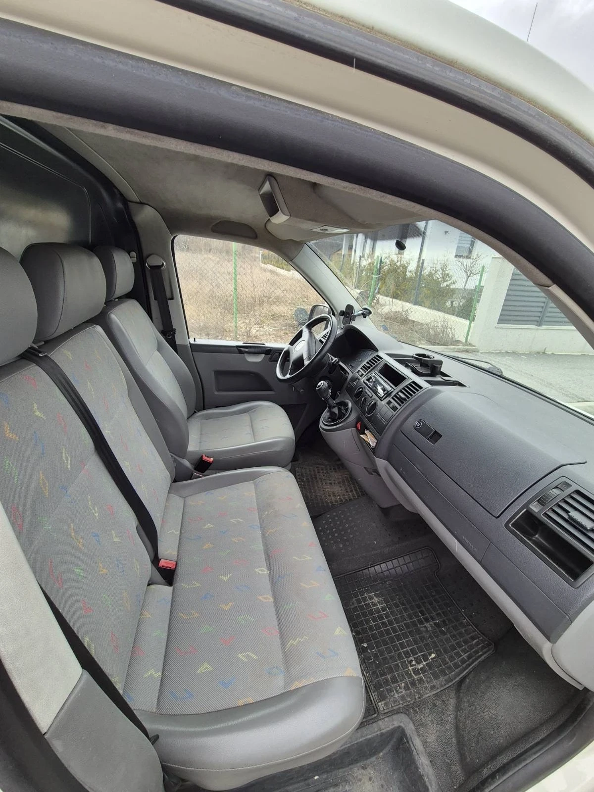 VW T5 1.9 TDI, снимка 8 - Бусове и автобуси - 53934307