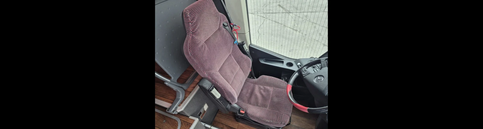 Mercedes-Benz Tourismo 15 RHD, снимка 12 - Бусове и автобуси - 55686290