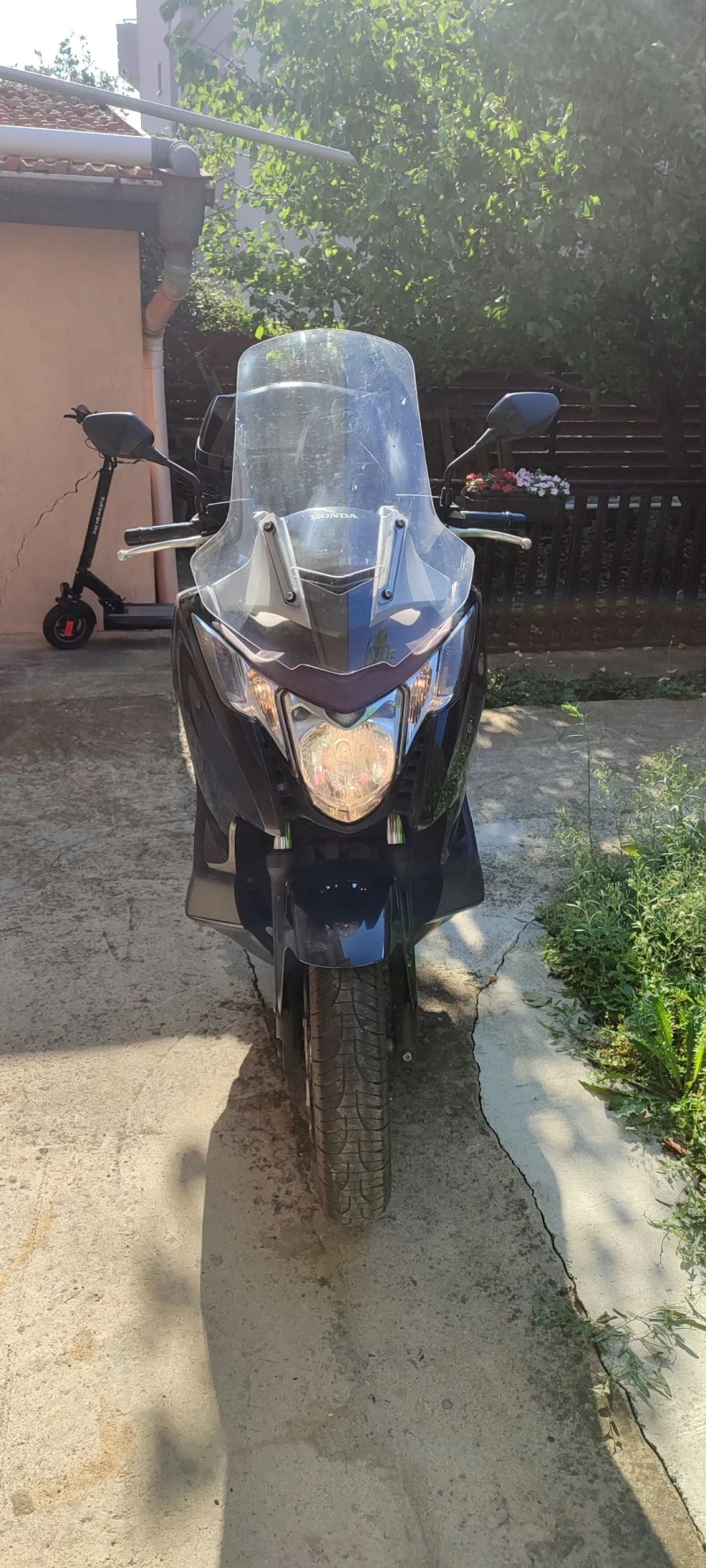 Honda Integra 700 куб., снимка 2 - Мотоциклети и мототехника - 53129110