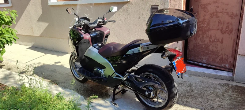 Honda Integra 700 куб., снимка 8 - Мотоциклети и мототехника - 53129110