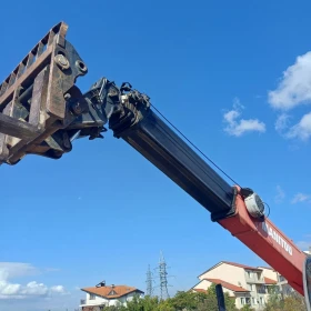 Телескопични товарачи Manitou, снимка 16