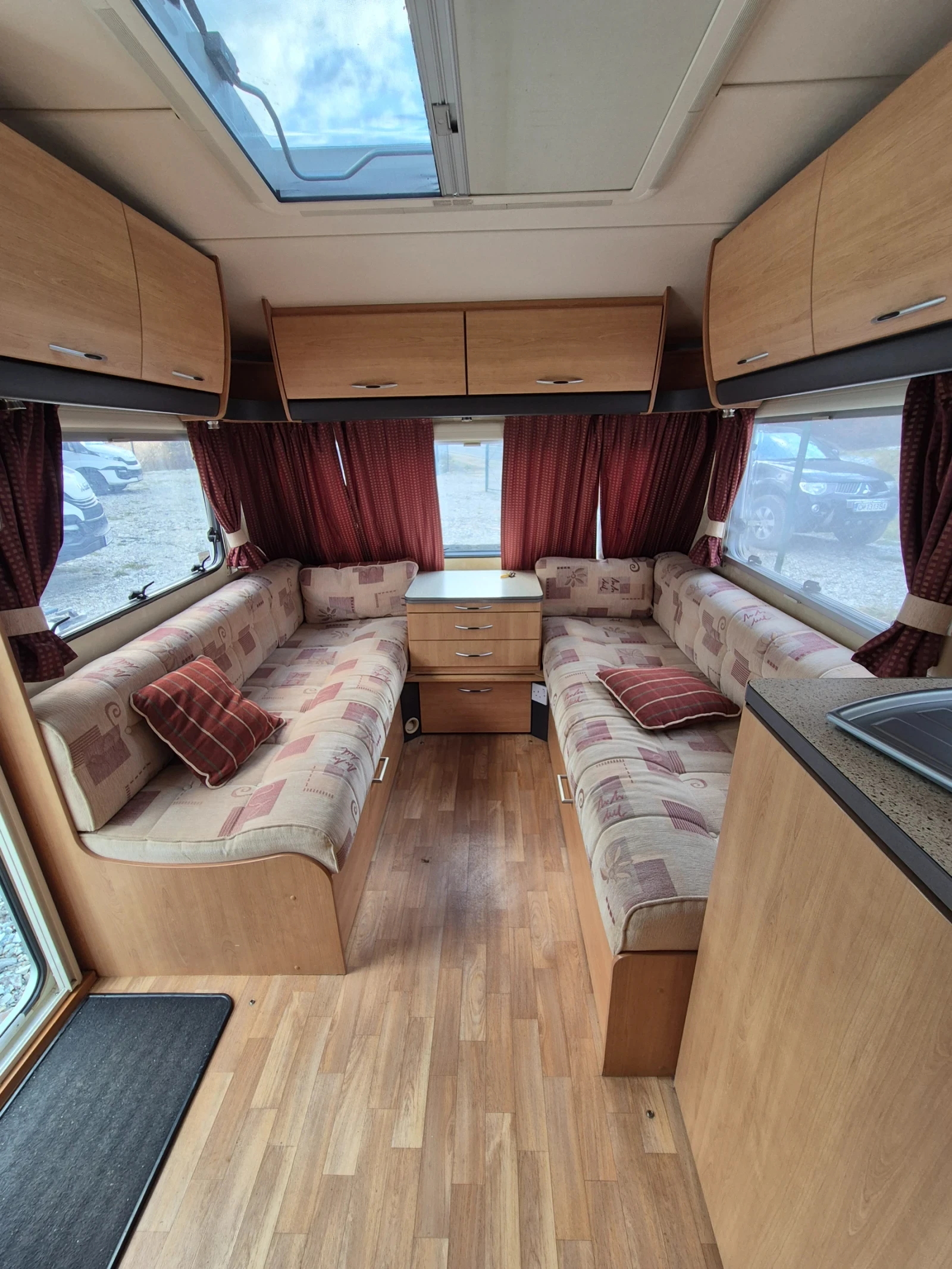 �������� Ace Jubilee | Mobile.bg � ����������� 12