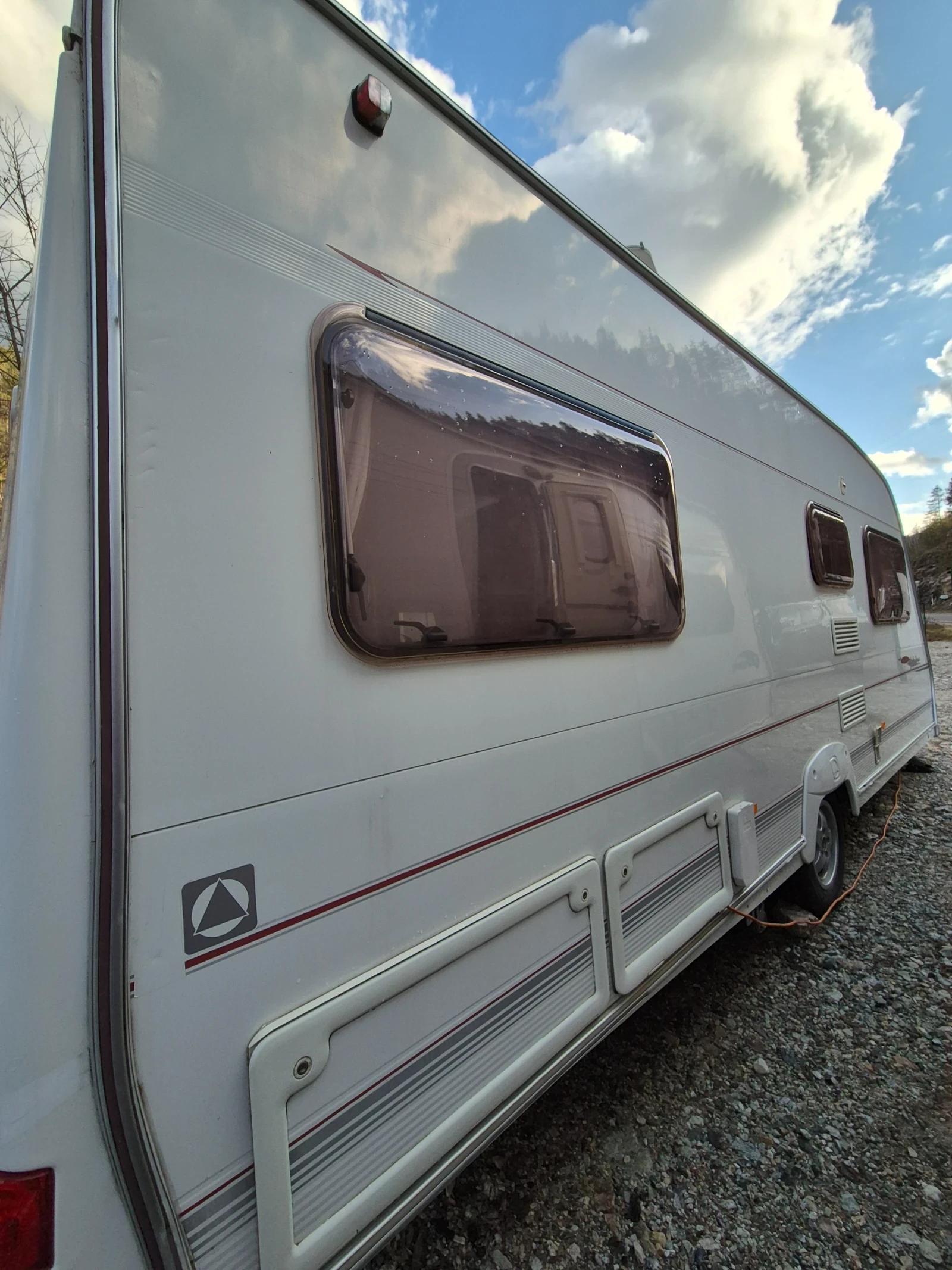 Каравана Други Ace Jubilee - изображение 4