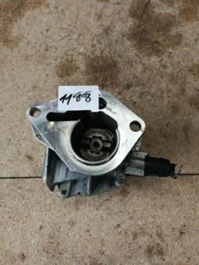вакуум помпа Dacia Nissan Renault - 1.5dci  , снимка 1