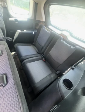 Mazda 5, снимка 4
