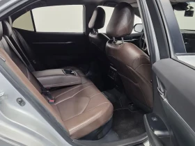 Toyota Camry 2.5 LE HYBRID, снимка 12